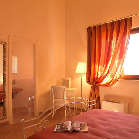 Contado San Lorenzo B&B And Wine Castilenti المظهر الخارجي الصورة