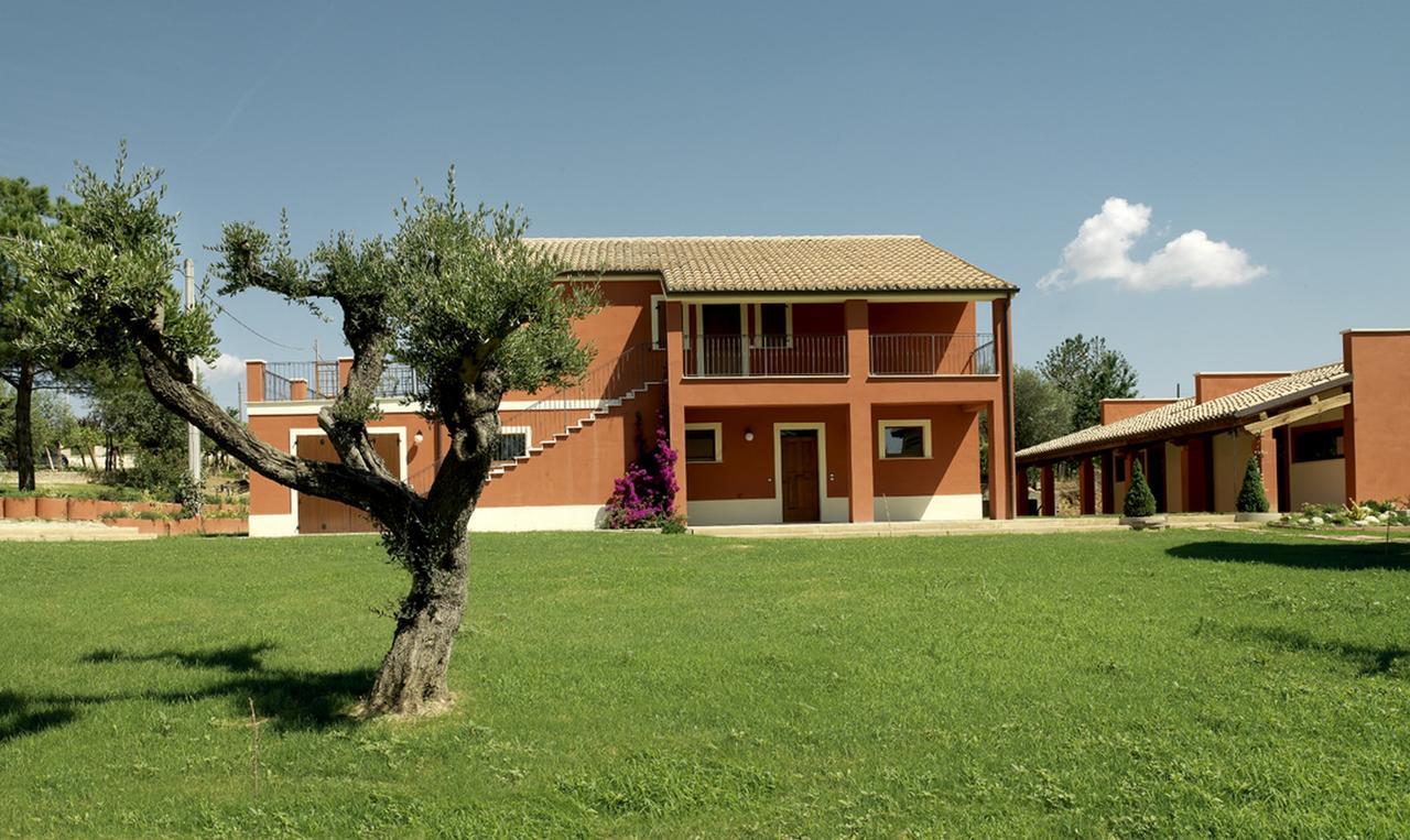 Contado San Lorenzo B&B And Wine Castilenti المظهر الخارجي الصورة