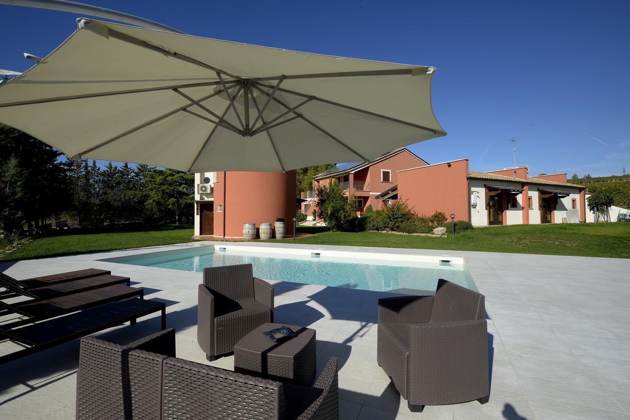 Contado San Lorenzo B&B And Wine Castilenti المظهر الخارجي الصورة