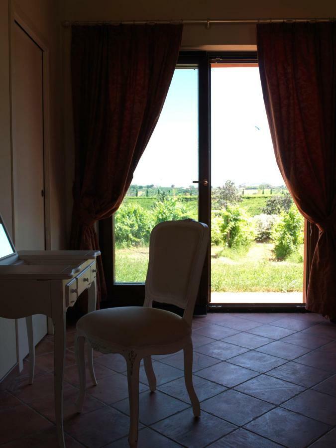 Contado San Lorenzo B&B And Wine Castilenti المظهر الخارجي الصورة